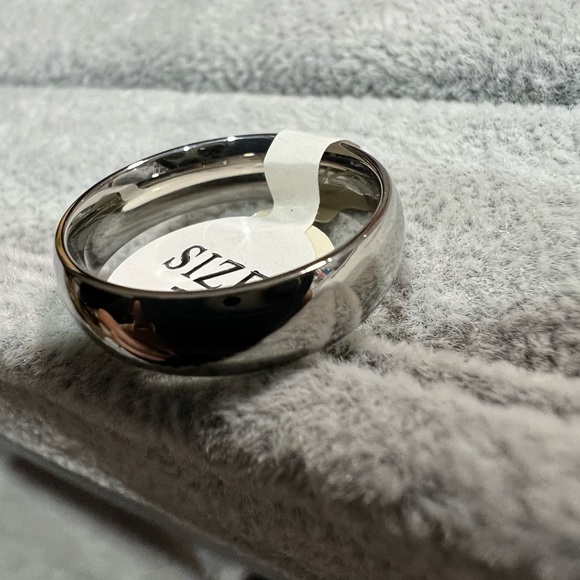 Stainless Steel Ring size 7 - Picture 6 of 6